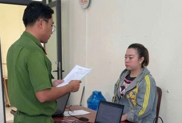 Cà Mau: Khởi tố giám đốc doanh nghiệp sản xuất đường cát giả
