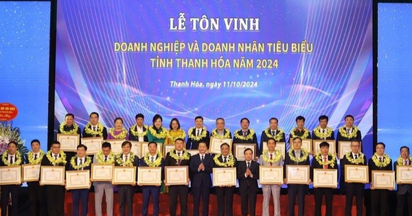 Hướng dẫn xét tôn vinh, trao tặng giải thưởng cho doanh nhân, doanh nghiệp